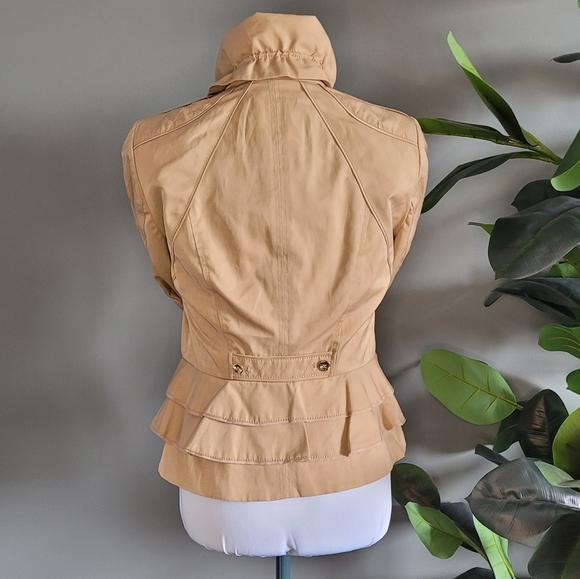 White House Black Market | NWT Tan Ruffle Jacket w/ Gold Accents - Picture 3 of 7